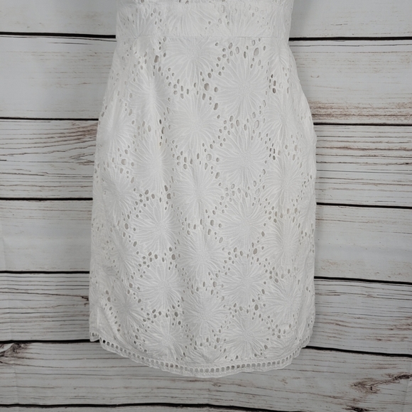 New York & Company | Strapless Eyelet Lace Dress - Picture 3 of 9